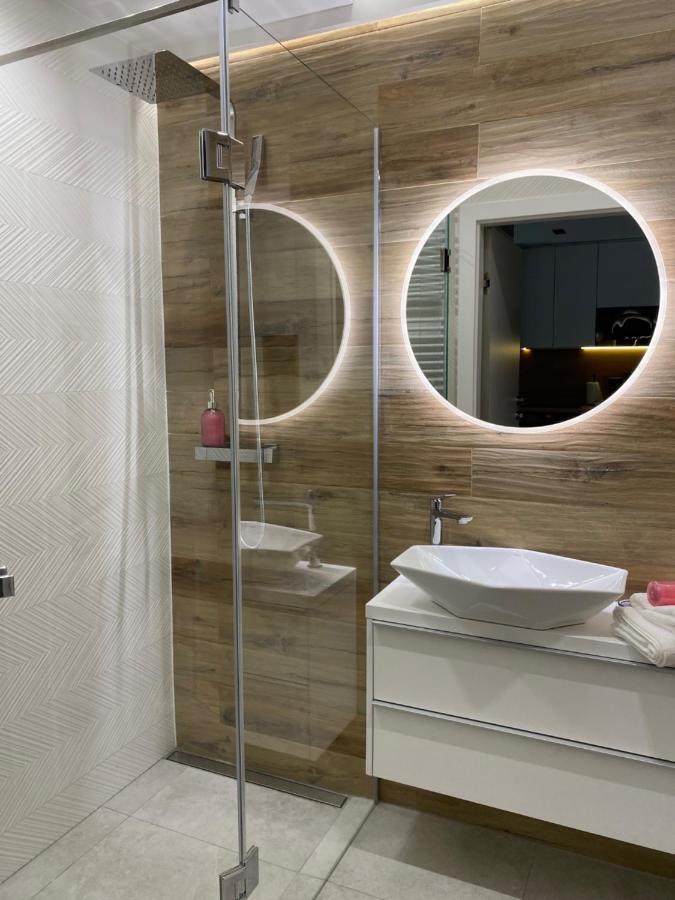 Apartment Family & Business Elegant Wspolna Centrum Downtown Kielce